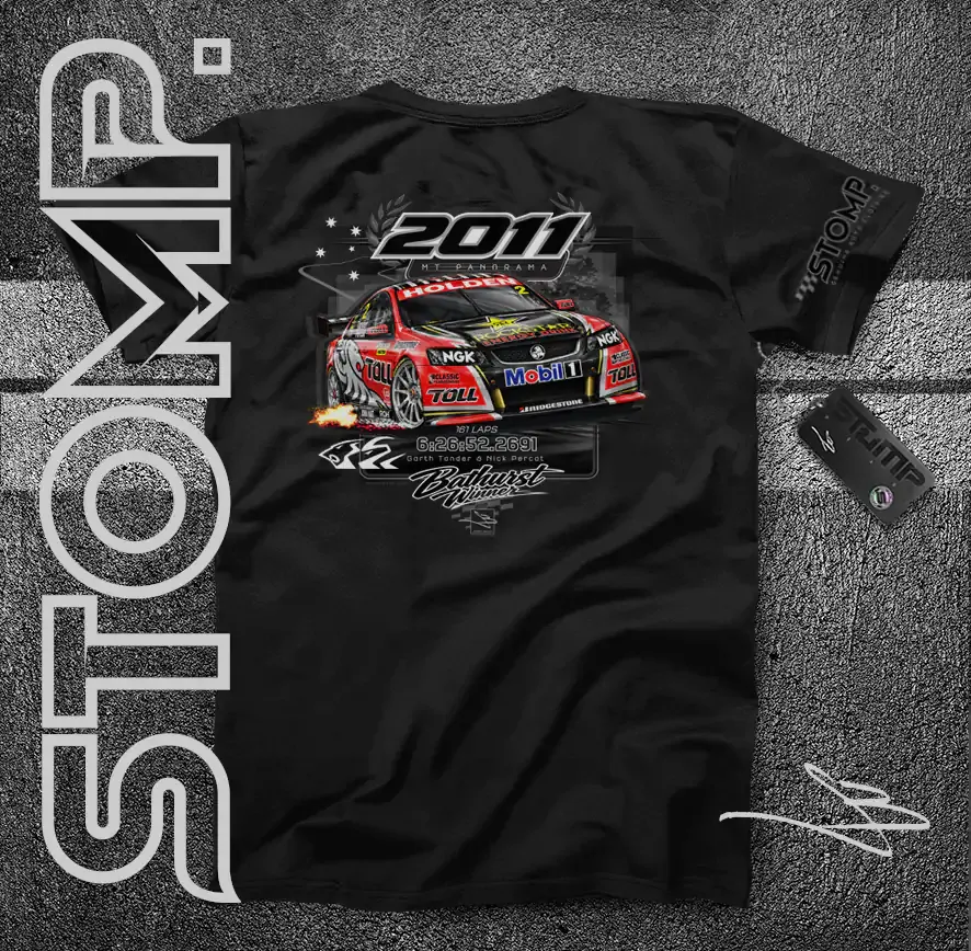 2011 Bathurst Winner | Holden VE Commodore | Garth Tander / Nick Percat T-Shirt & Hoodie